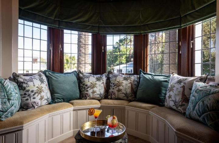 Luxury Castle — Outdoor Barrel Sauna