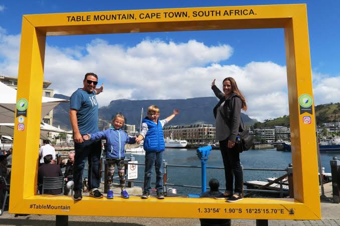 Family Photo Stop at the Table Mountain Frame, V&A Waterfront