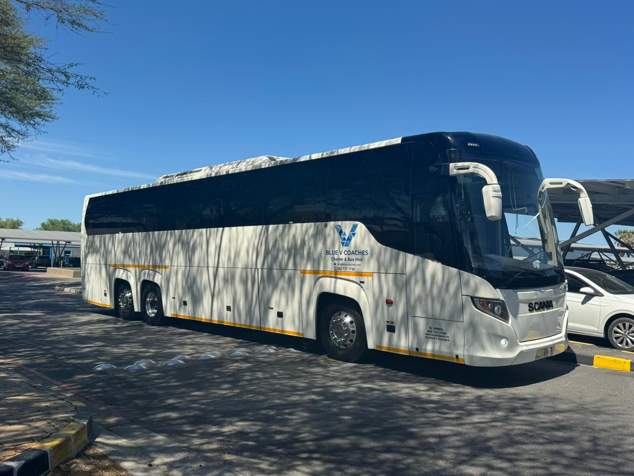 Luxury Group Coach
